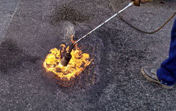 Ballards Ash flat roofing repairs